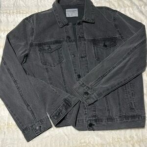 Men’s Grey Jean Jacket New without tags